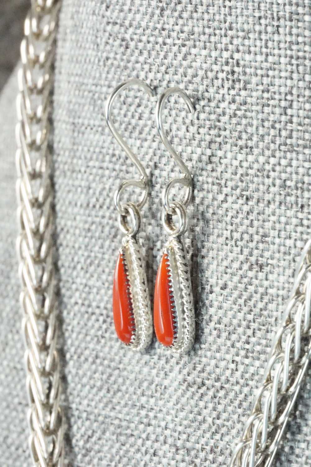 Coral & Sterling Silver Necklace and Earrings Set - Smokey Gchachu