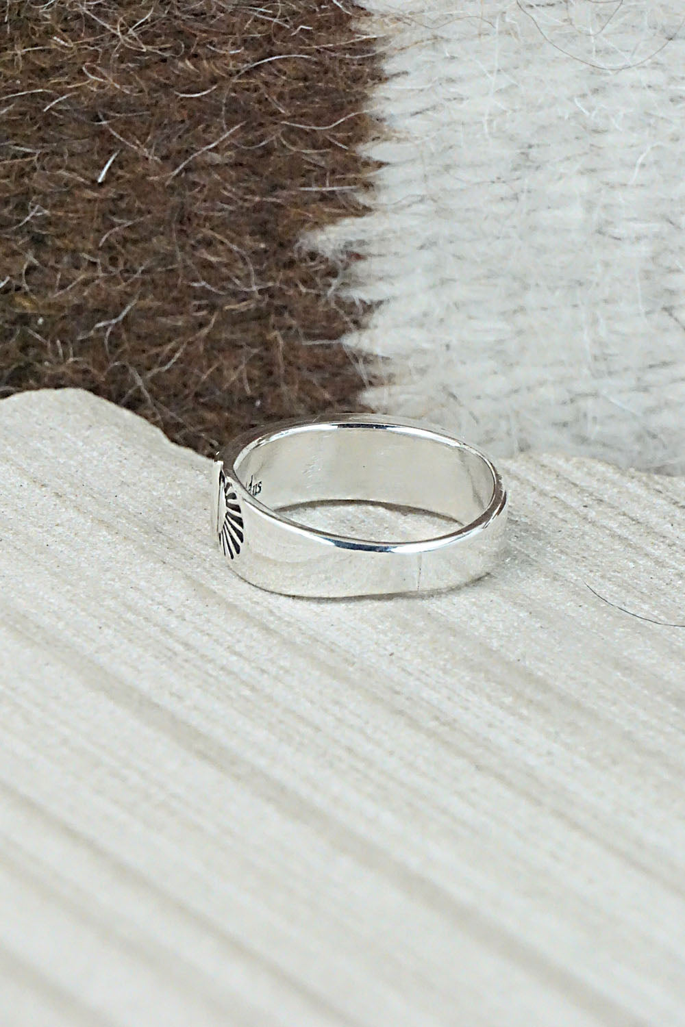 Sterling Silver Ring - Navajo - Size 7.75