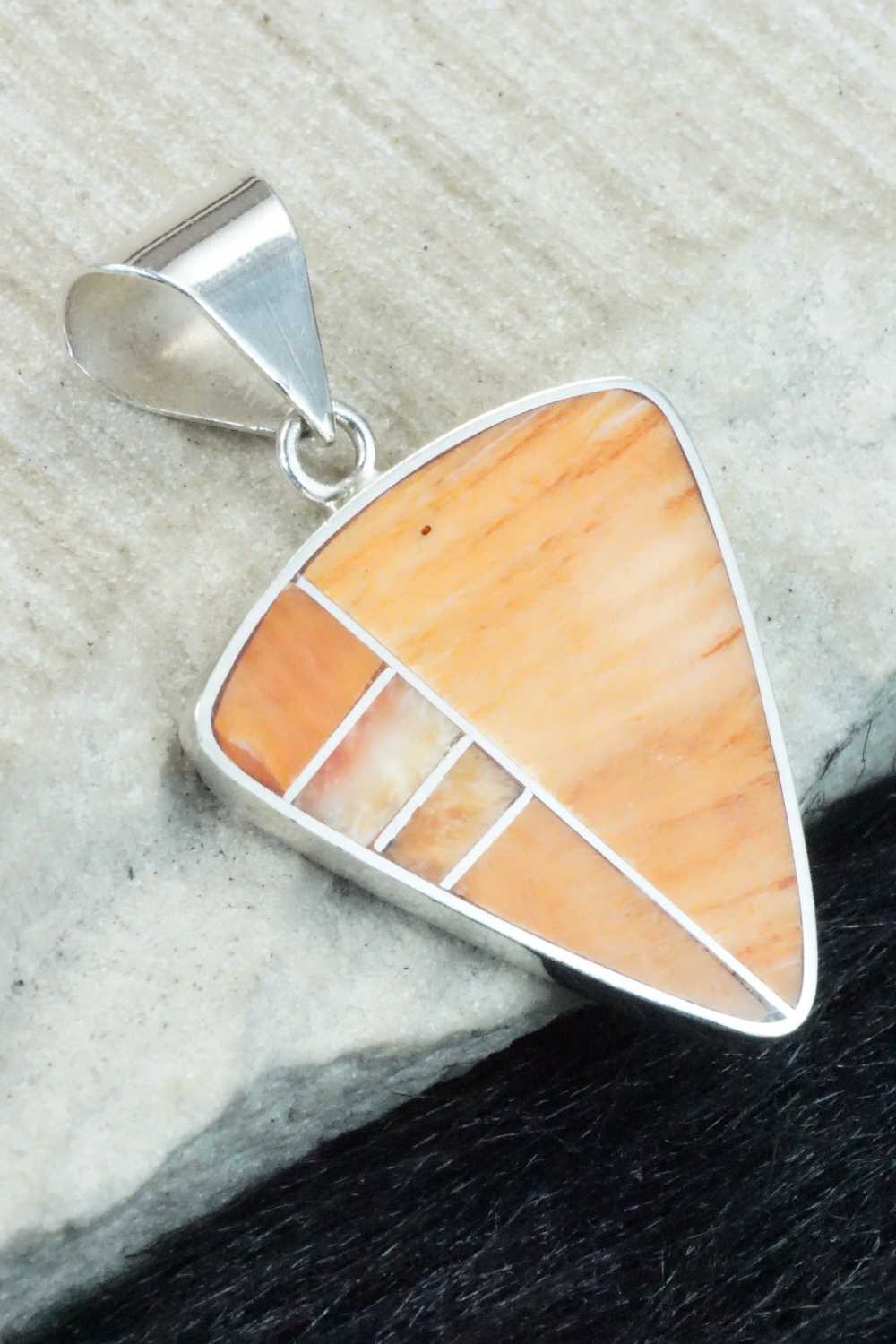 Spiny Oyster & Sterling Silver Pendant - Harold Smith
