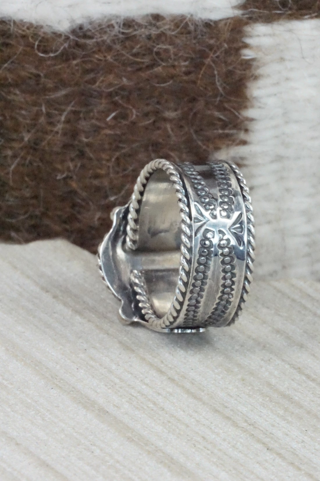 Turquoise & Sterling Silver Ring - Garrett Hale - Size 11.25