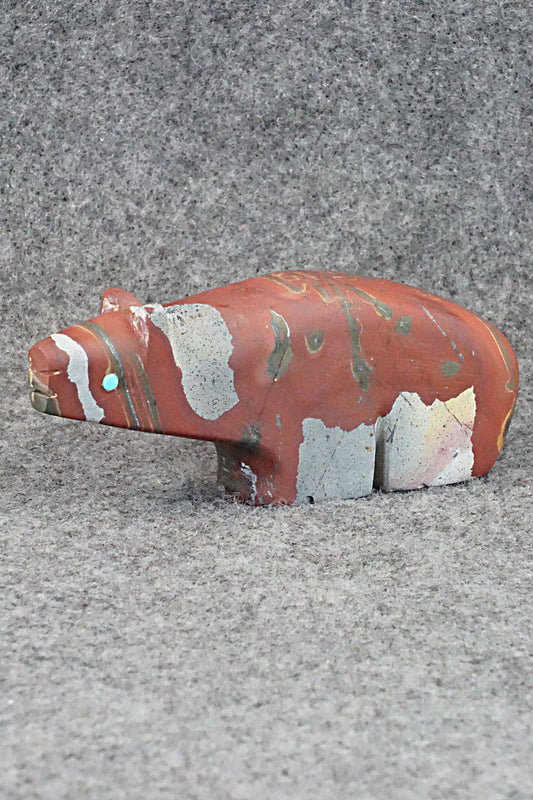 Bear Zuni Fetish Carving - Ronnie Lunasee