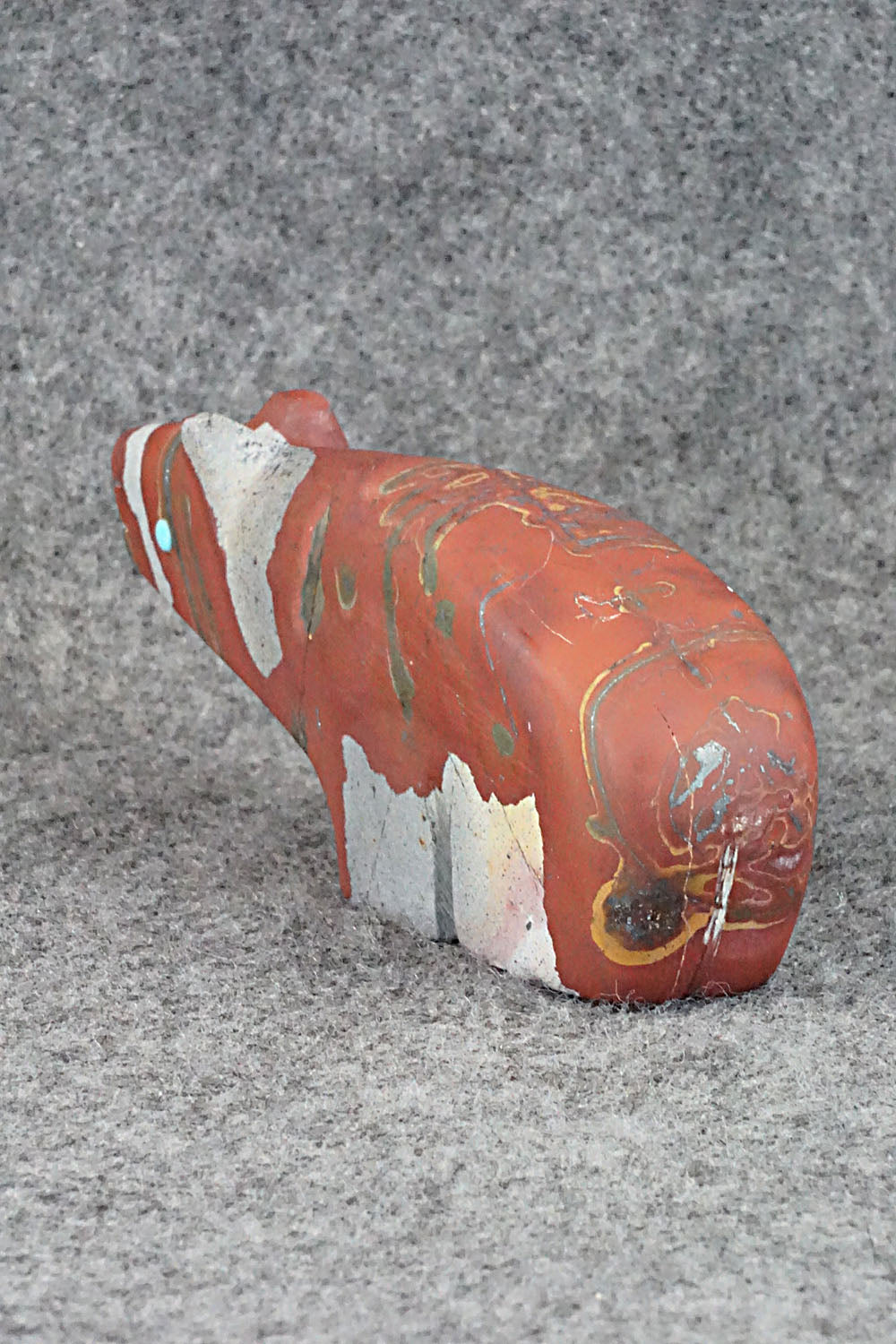 Bear Zuni Fetish Carving - Ronnie Lunasee