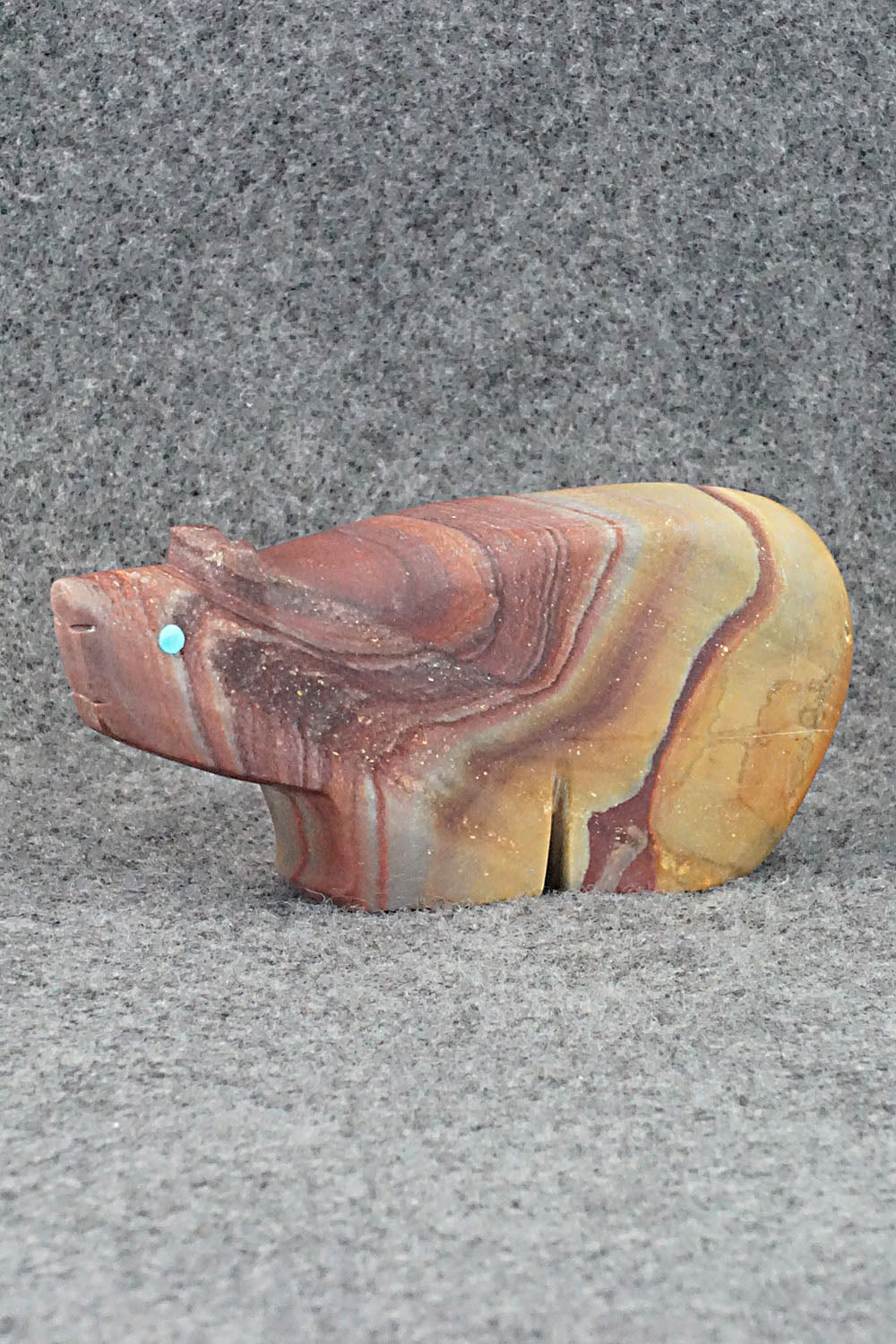 Bear Zuni Fetish Carving - Ronnie Lunasee