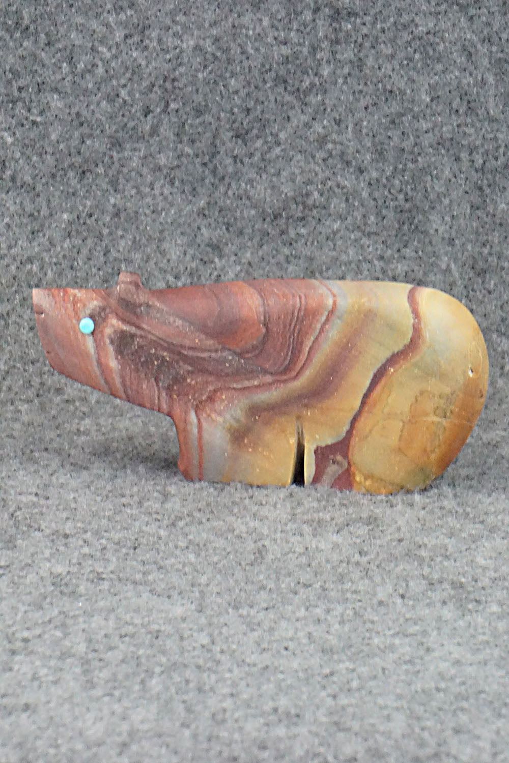 Bear Zuni Fetish Carving - Ronnie Lunasee