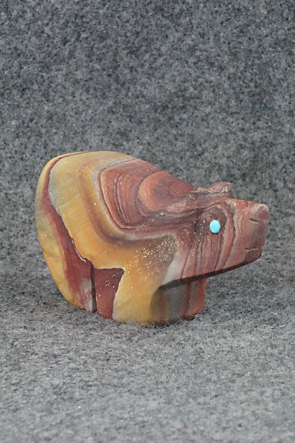 Bear Zuni Fetish Carving - Ronnie Lunasee