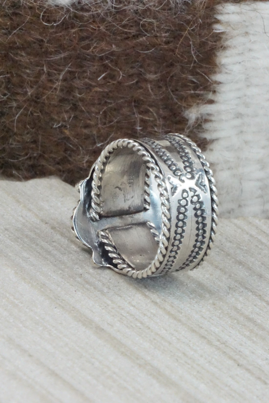 Turquoise & Sterling Silver Ring - Garrett Hale - Size 11