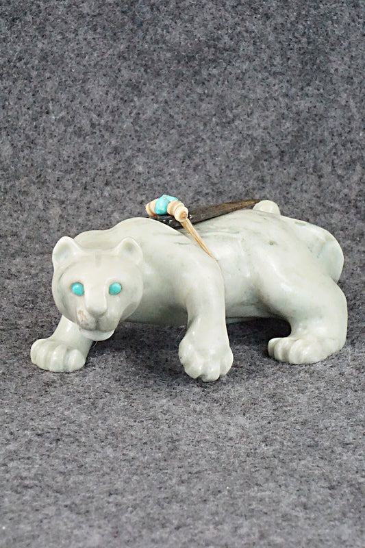 Mountain Lion Zuni Fetish Carving - Albert Eustace