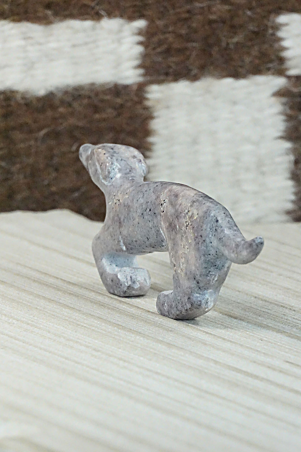 Dog Zuni Fetish Carving - Cody Nastacio