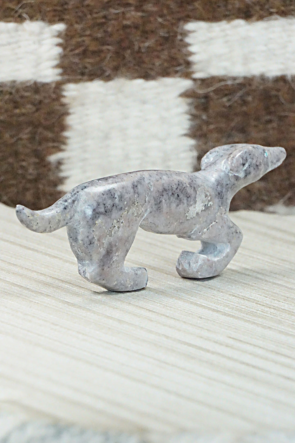 Dog Zuni Fetish Carving - Cody Nastacio
