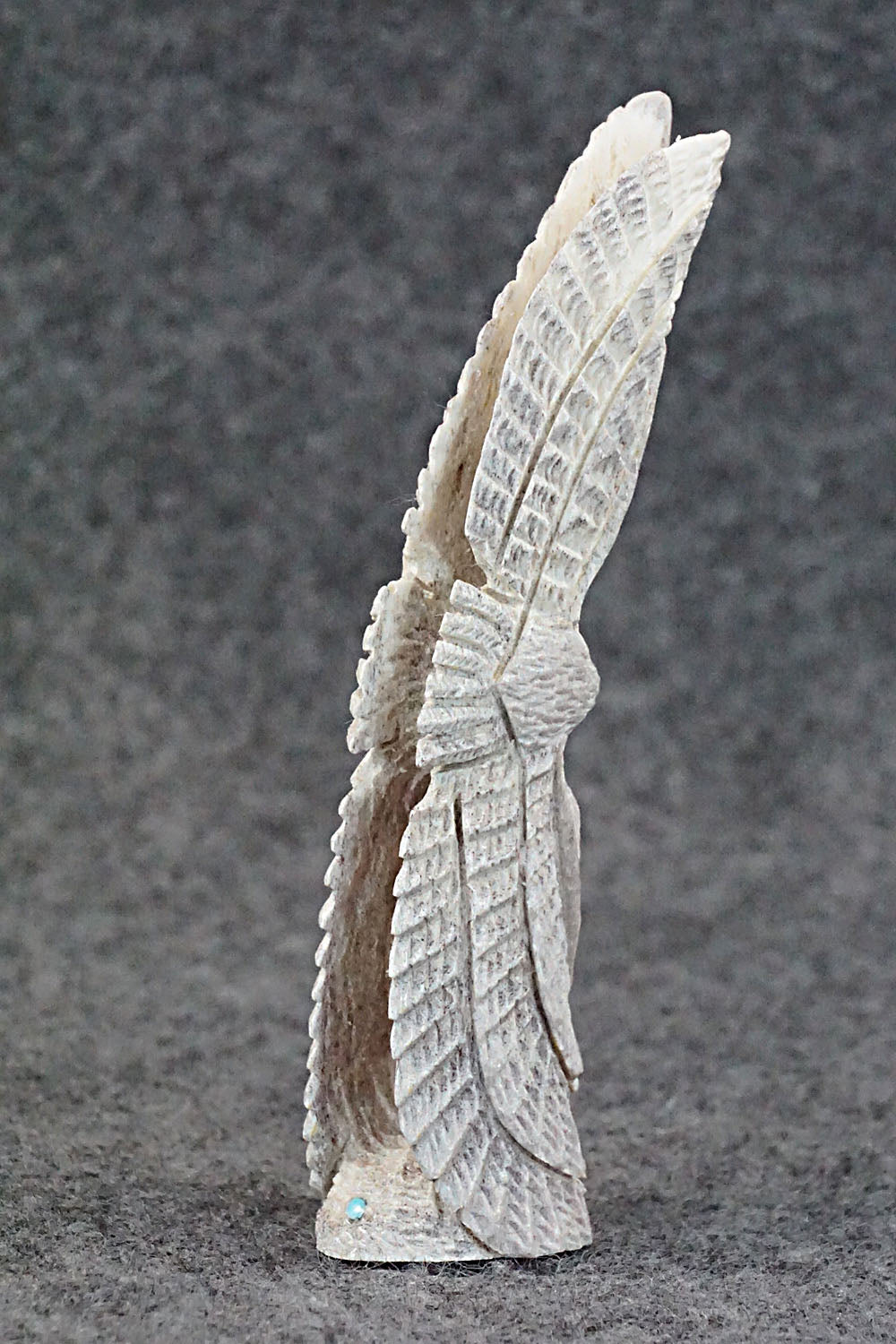 Eagle Zuni Fetish Carving - Todd Lowsayatee