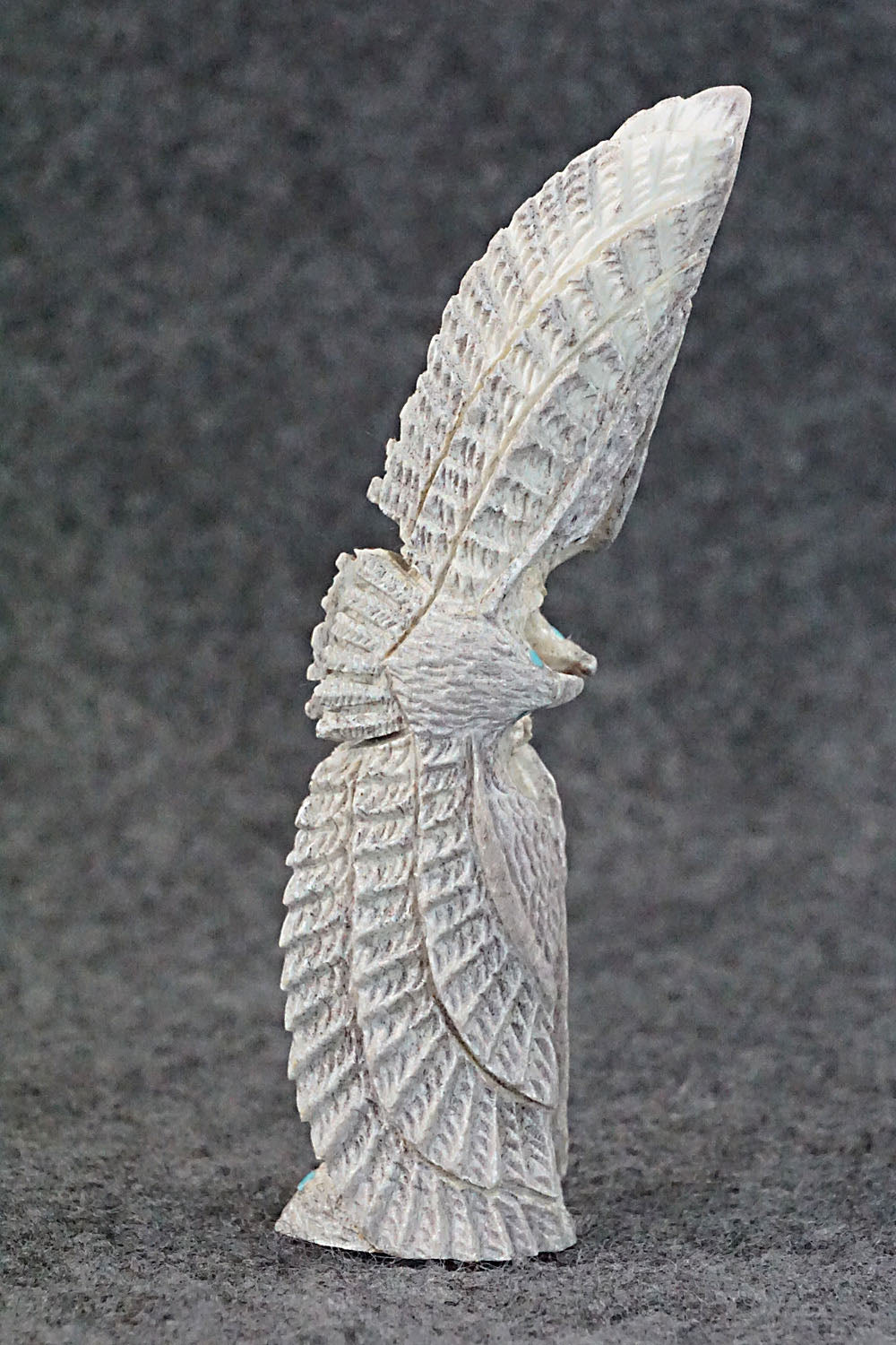 Eagle Zuni Fetish Carving - Todd Lowsayatee