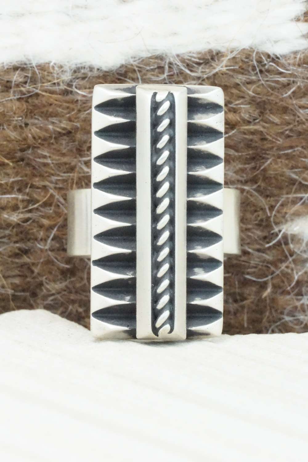 Sterling Silver Ring - Leander Tahe - Size 7.5