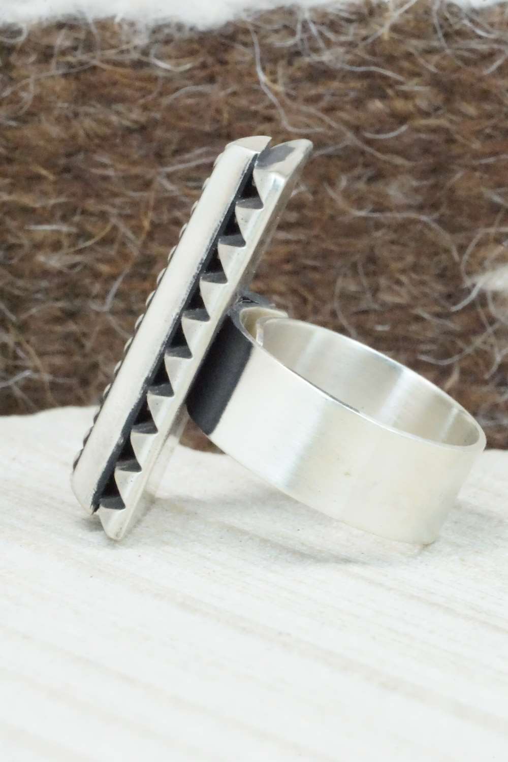 Sterling Silver Ring - Leander Tahe - Size 7.5