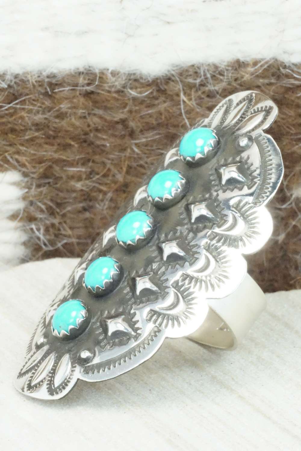 Turquoise & Sterling Silver Ring - Leander Tahe - Size 9