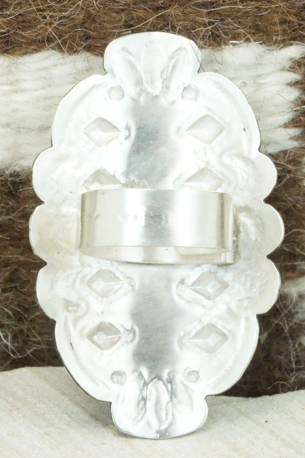 Turquoise & Sterling Silver Ring - Leander Tahe - Size 9