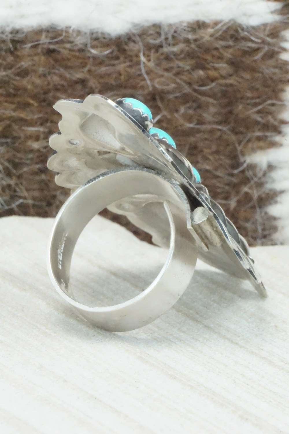 Turquoise & Sterling Silver Ring - Leander Tahe - Size 9.5