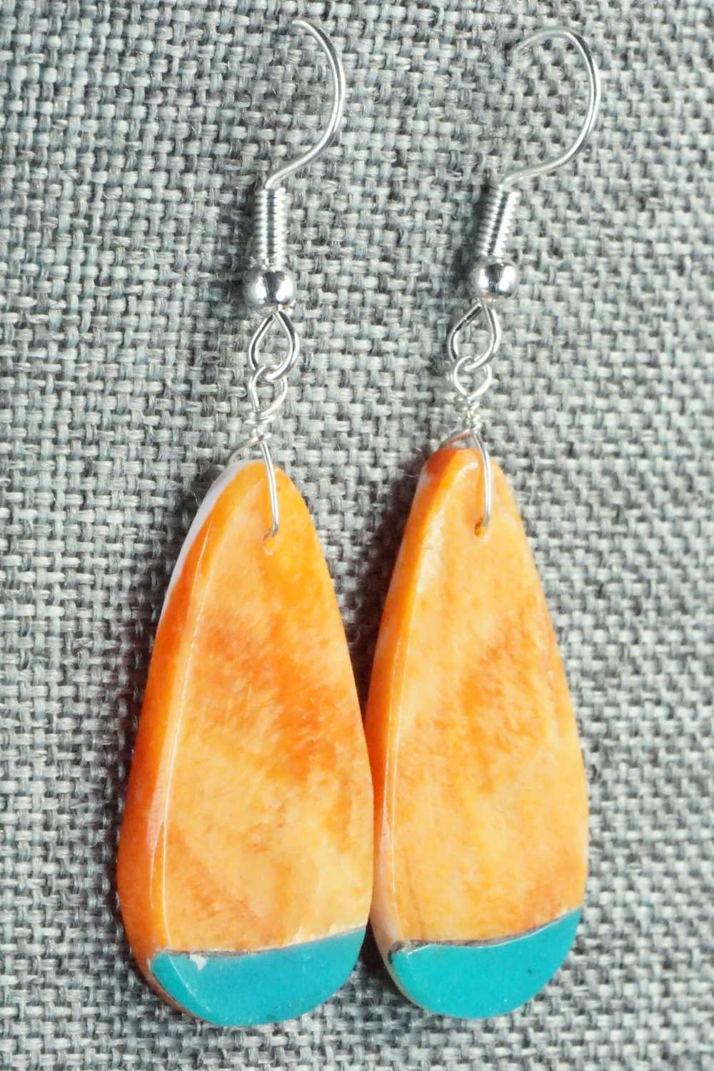 Spiny Oyster, Turquoise & Sterling Silver Earrings - Santo Domingo
