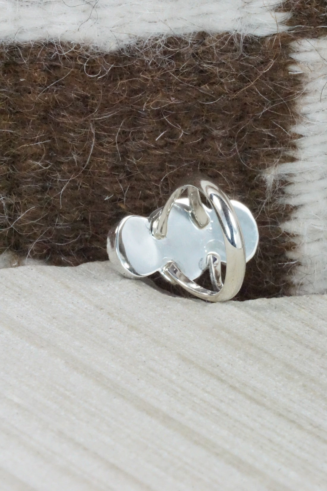 Turquoise & Sterling Silver Ring - William Begay - Size 5.5