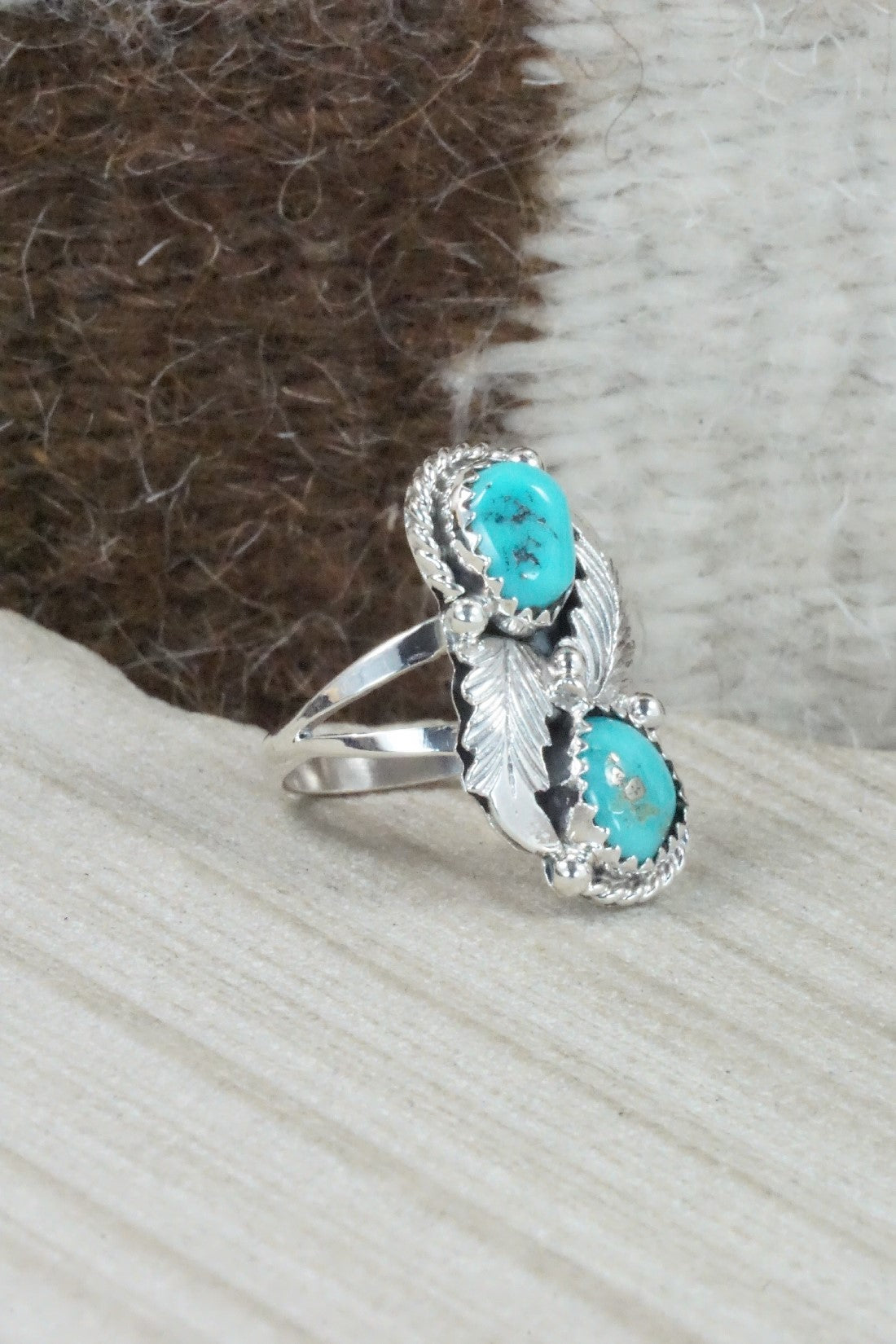 Turquoise & Sterling Silver Ring - William Begay - Size 5.75