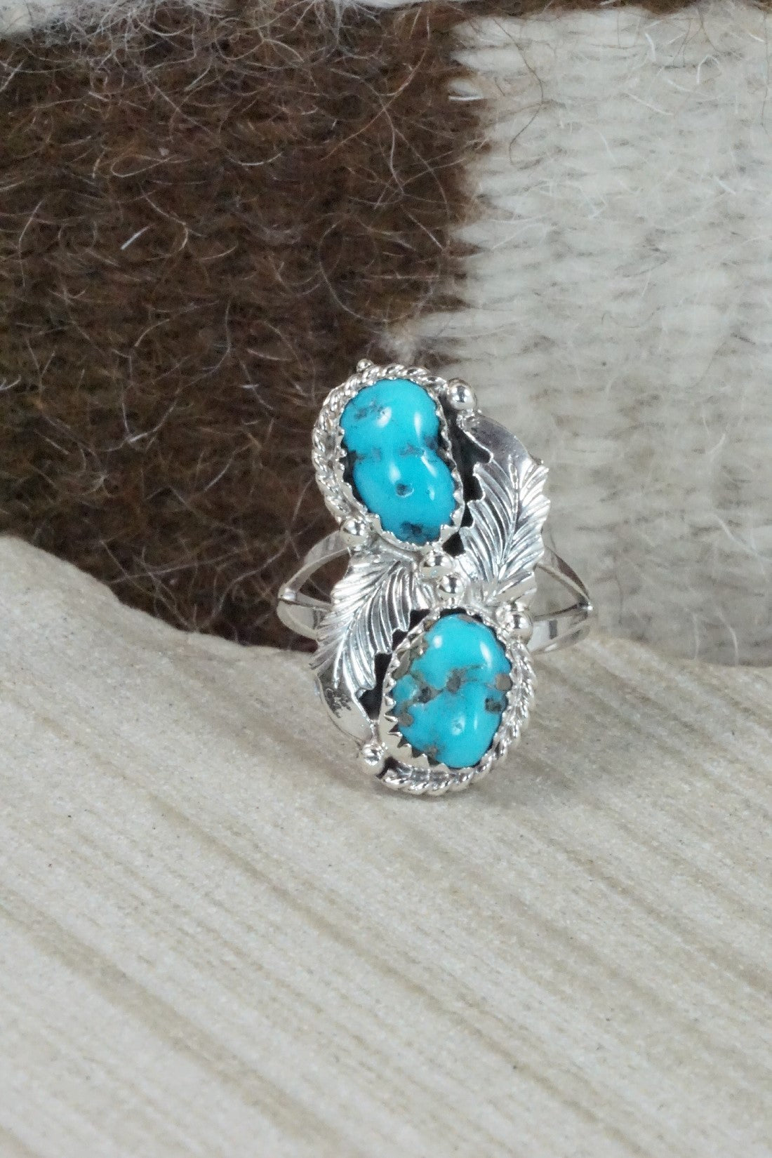 Turquoise & Sterling Silver Ring - William Begay - Size 7