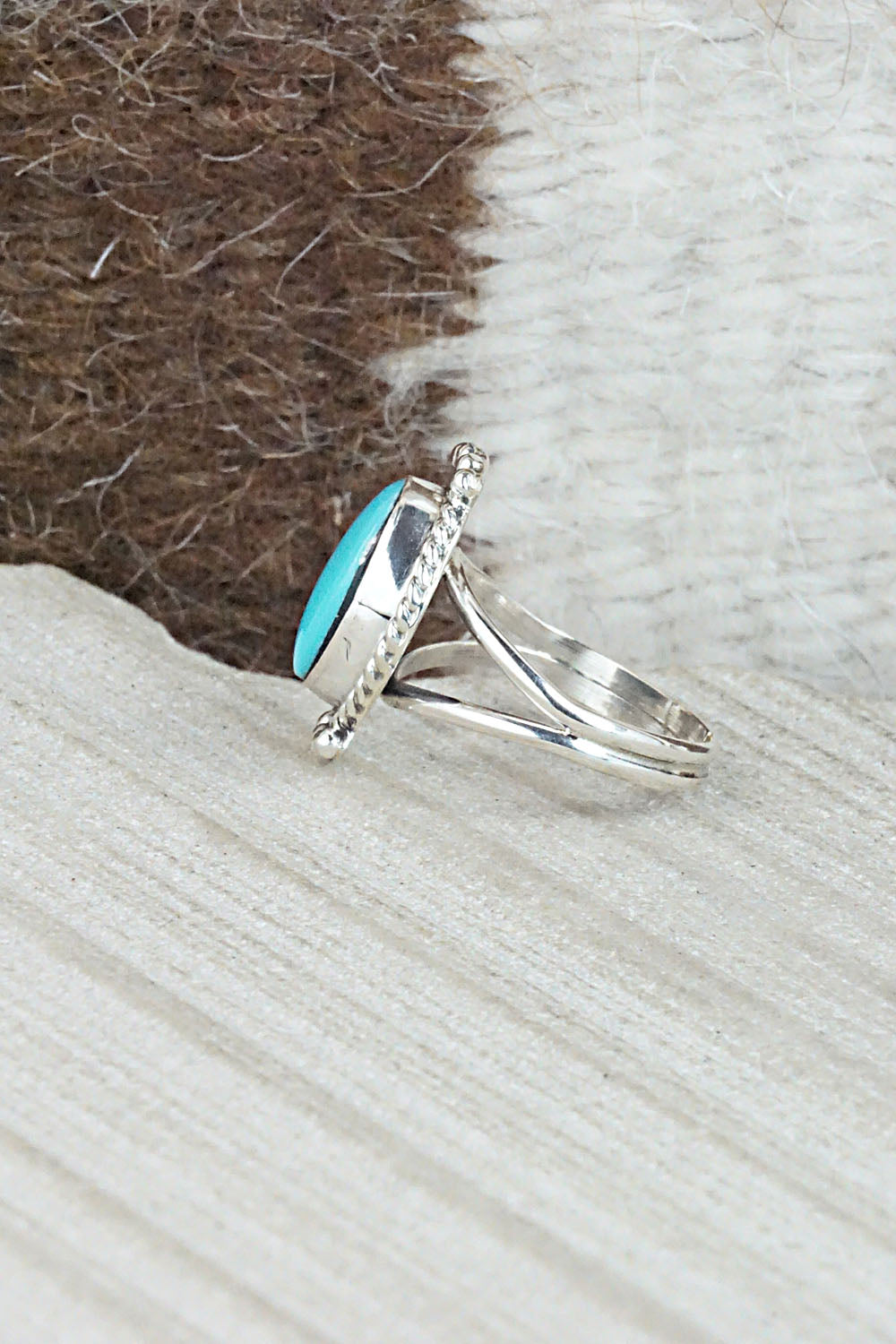 Turquoise and Sterling Silver Ring - Jan Mariano - Size 5