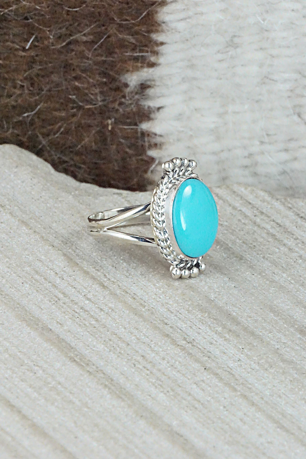 Turquoise and Sterling Silver Ring - Jan Mariano - Size 5