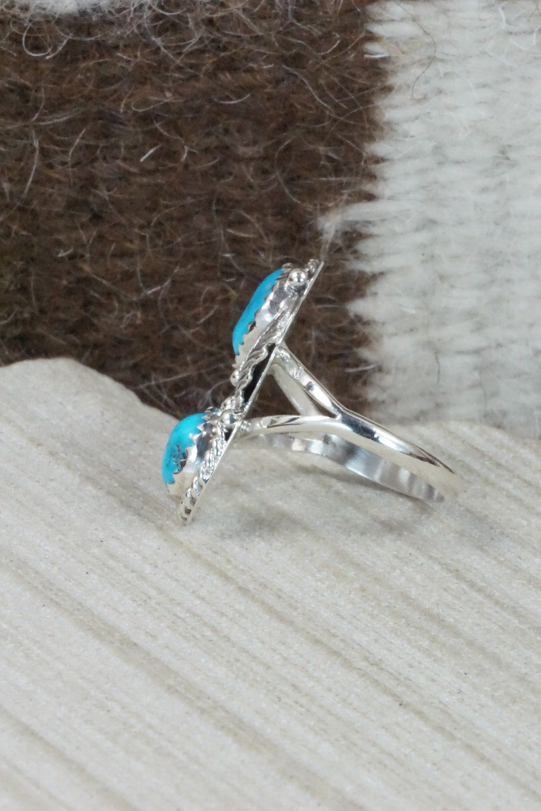 Turquoise & Sterling Silver Ring - William Begay - Size 8