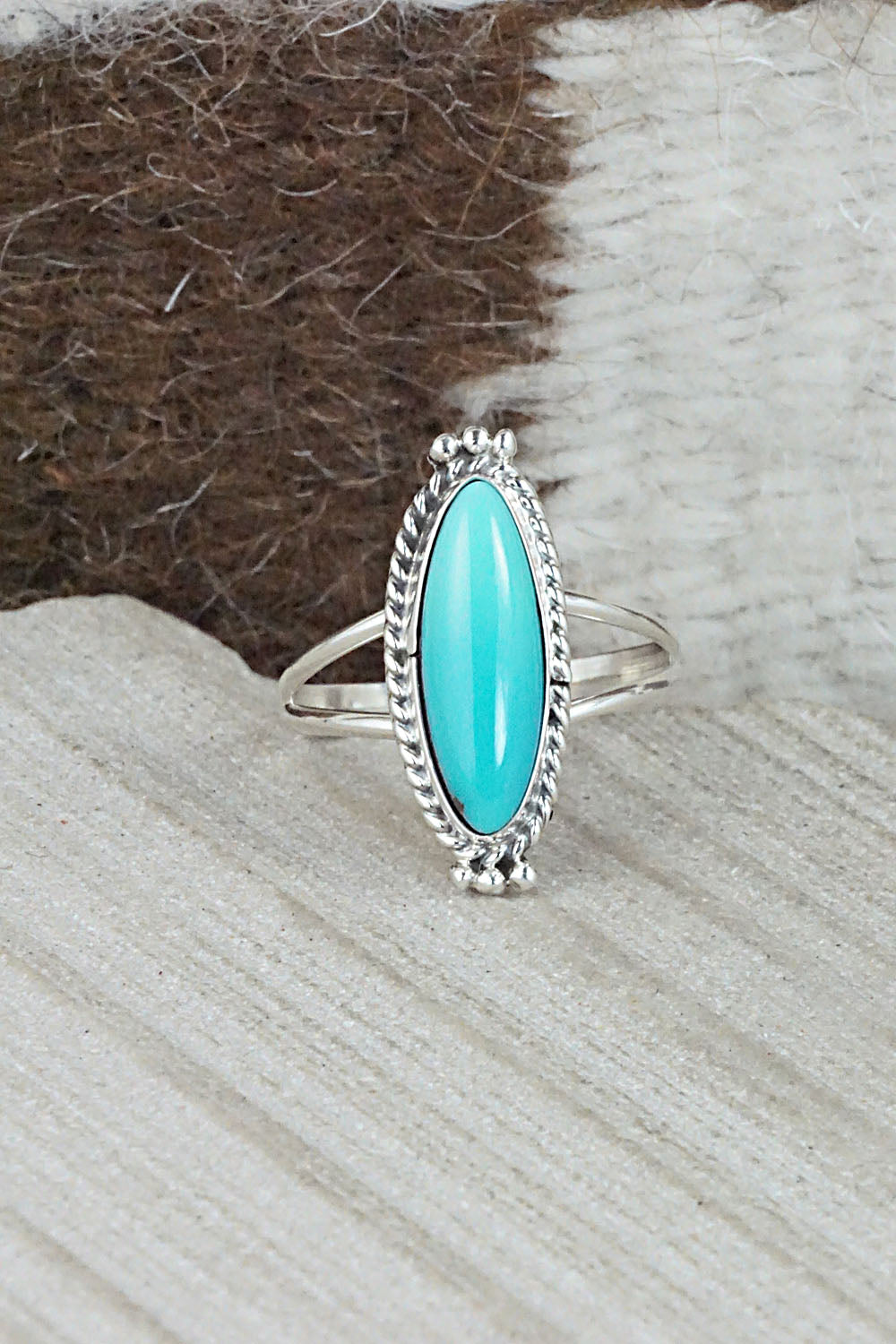 Turquoise and Sterling Silver Ring - Jan Mariano - Size 9.5