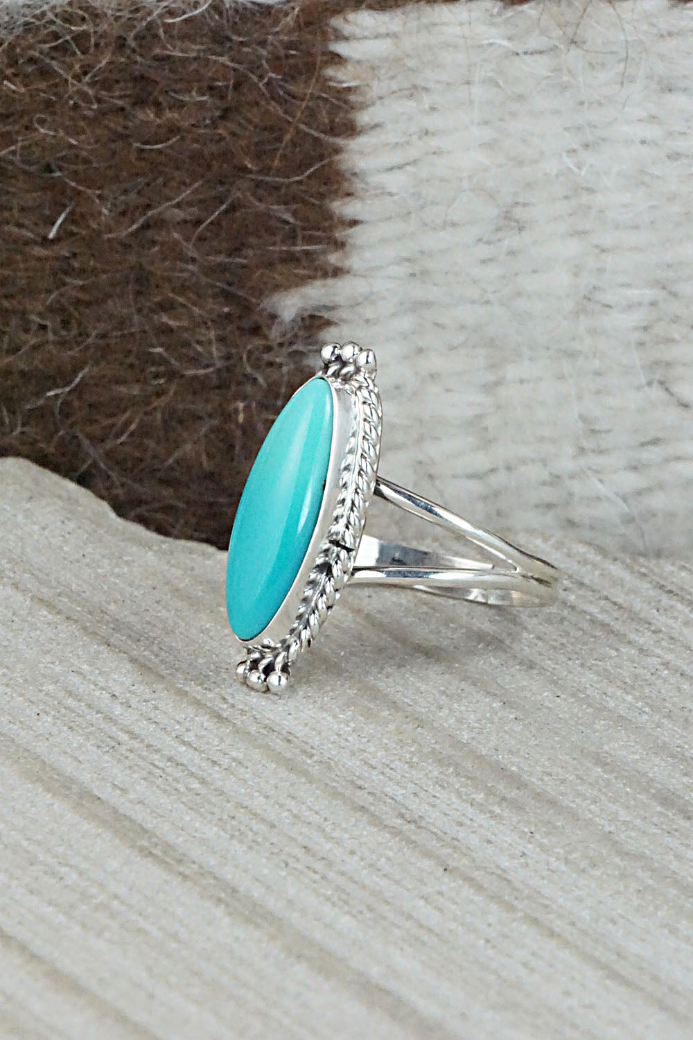 Turquoise and Sterling Silver Ring - Jan Mariano - Size 9.5