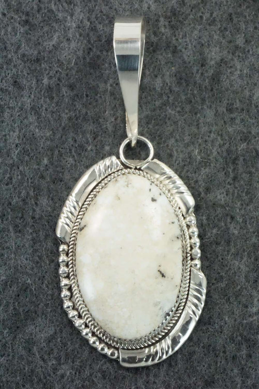 White Buffalo & Sterling Silver Pendant - Kenny Calavaza