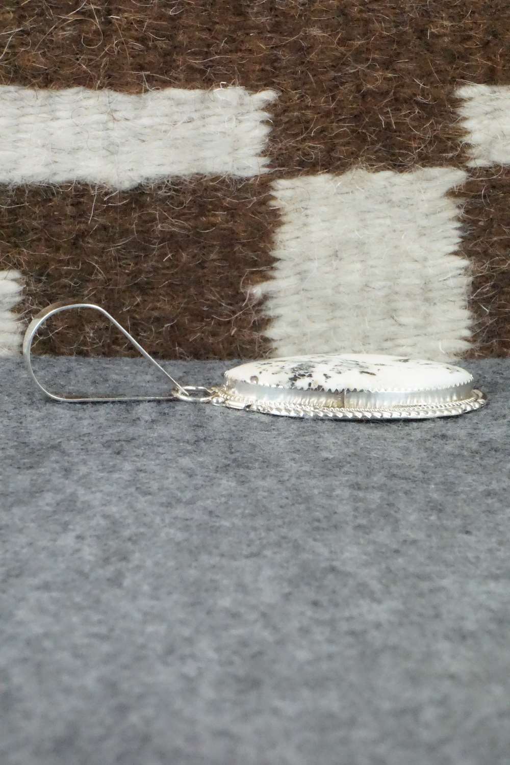 White Buffalo & Sterling Silver Pendant - Kenny Calavaza
