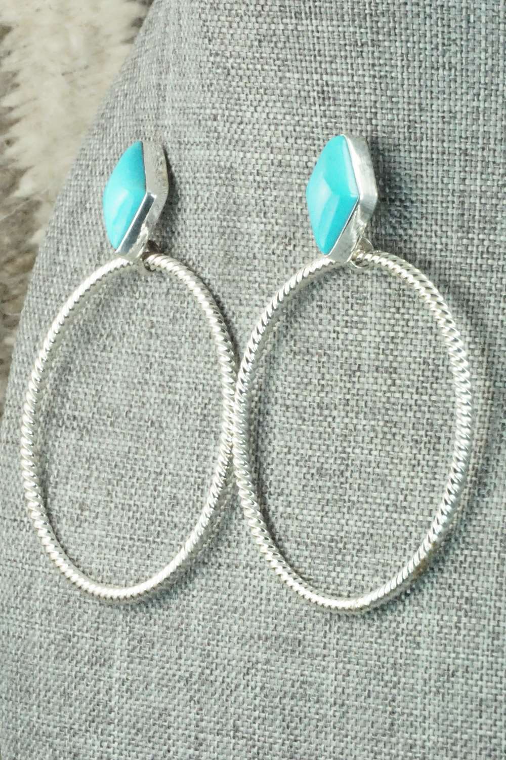Turquoise & Sterling Silver Earrings - Verley Betone