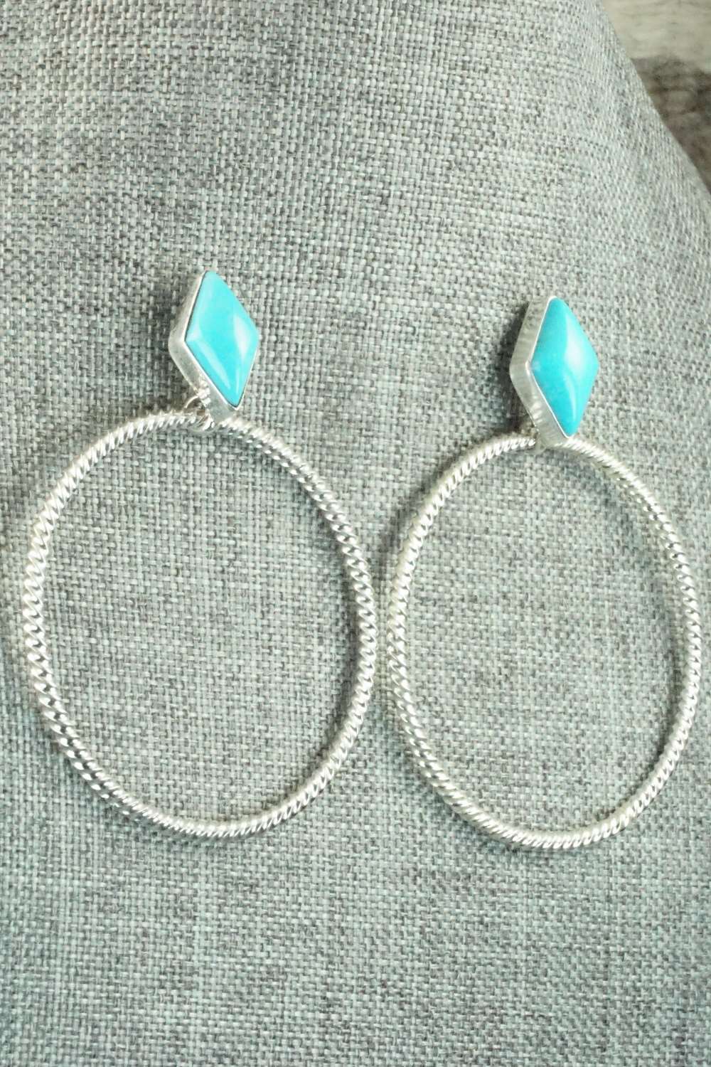 Turquoise & Sterling Silver Earrings - Verley Betone