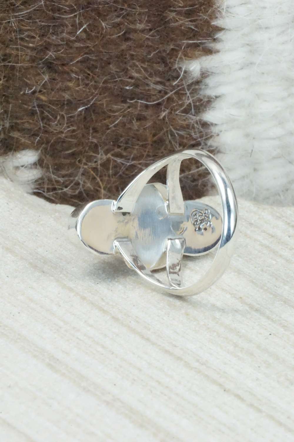 Onyx and Sterling Silver Ring - Grace Kenneth - Size 8.25