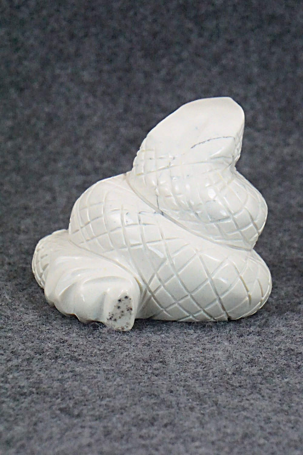 Rattlesnake Zuni Fetish Carving - Gilbert Lonjose