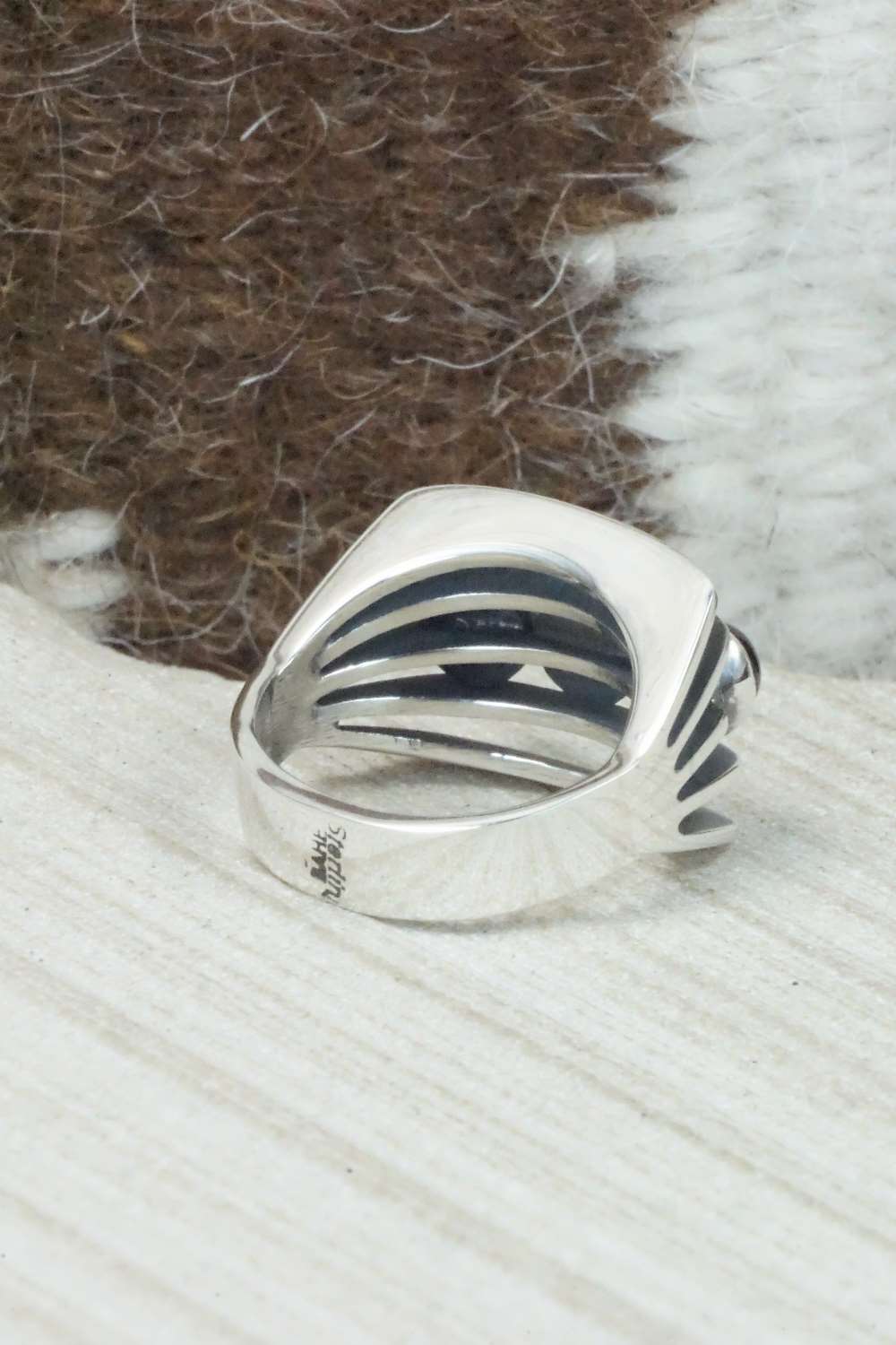 Onyx & Sterling Silver Ring - James Bahe - Size 6