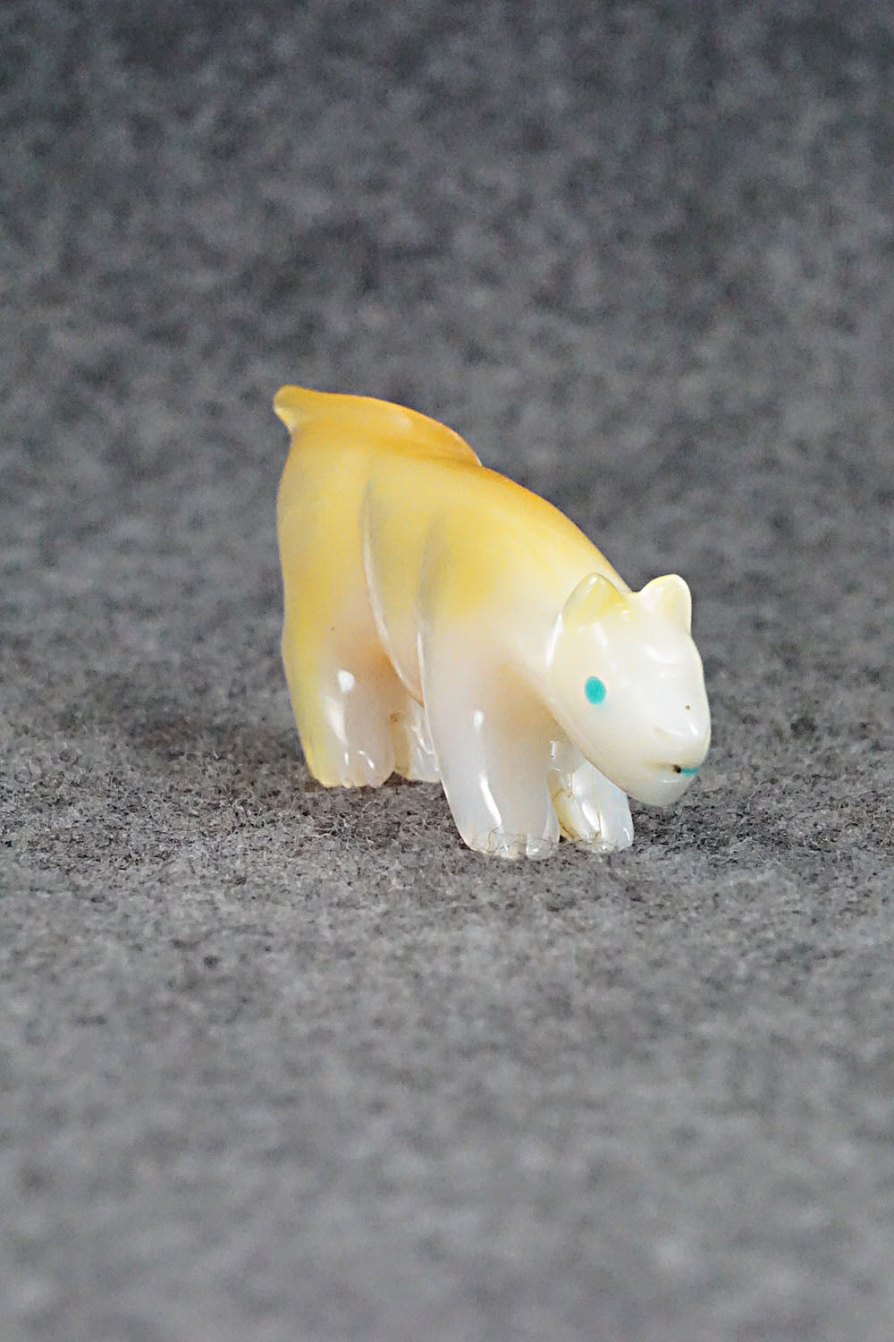 Mountain Lion Zuni Fetish Carving - Andres Quandelacy