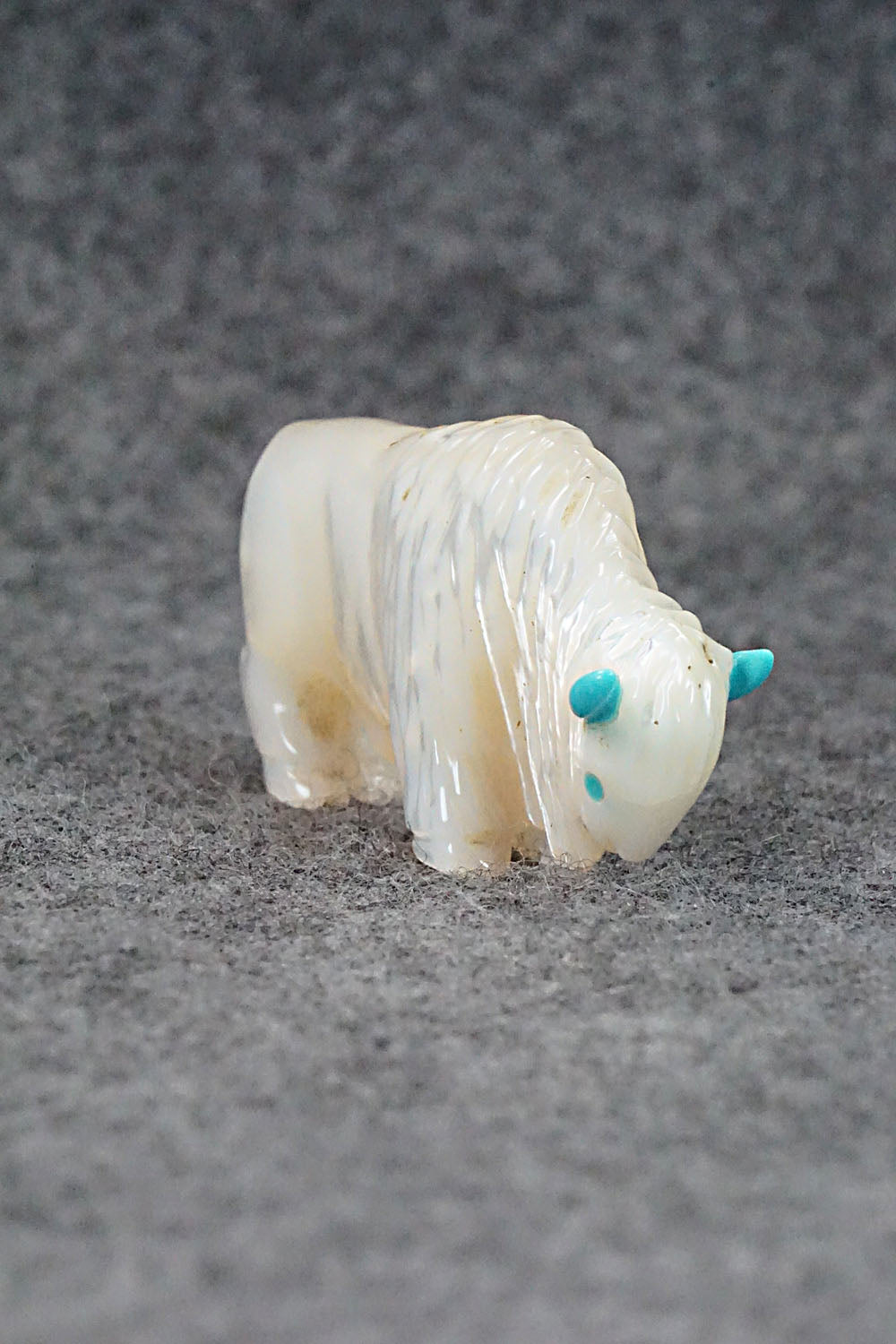 Buffalo Zuni Fetish Carving - Andres Quandelacy