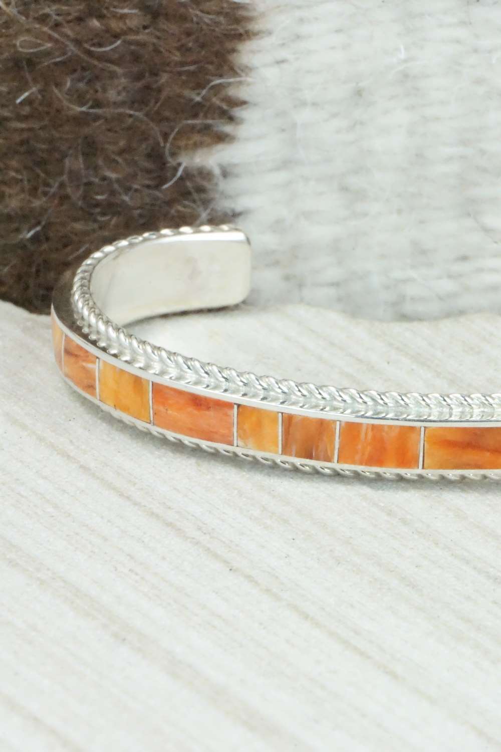 Spiny Oyster & Sterling Silver Bracelet - Ricky Booqua
