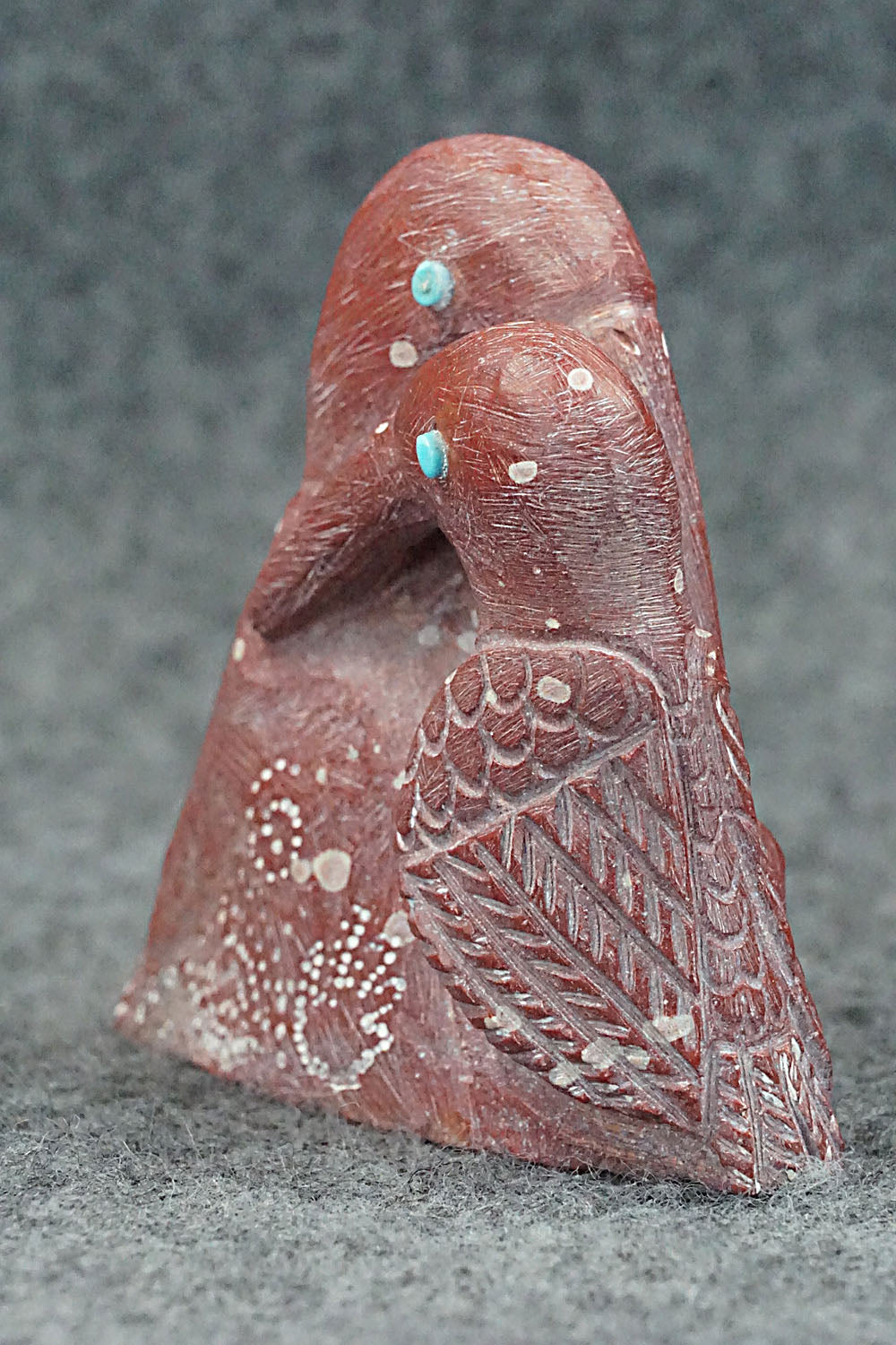 Hummingbirds Zuni Fetish Carving - Carlton Kaamasee