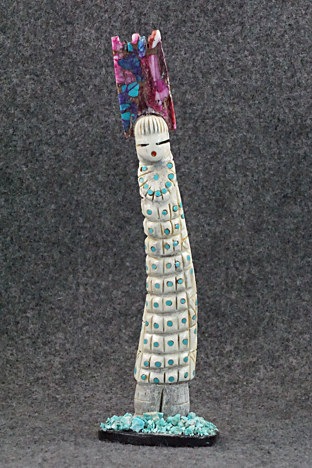 Corn Maiden Zuni Fetish Carving - Stafford Chimoni
