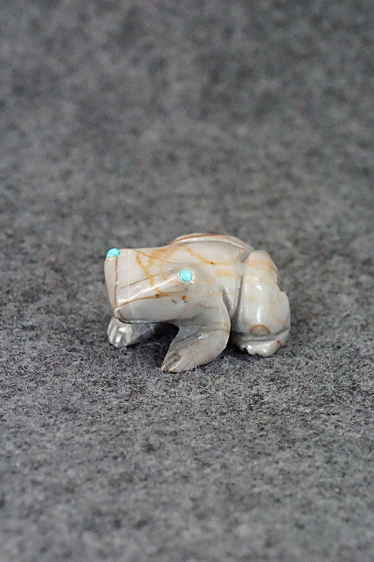 Frog Zuni Fetish Carving - Jonas Hustito