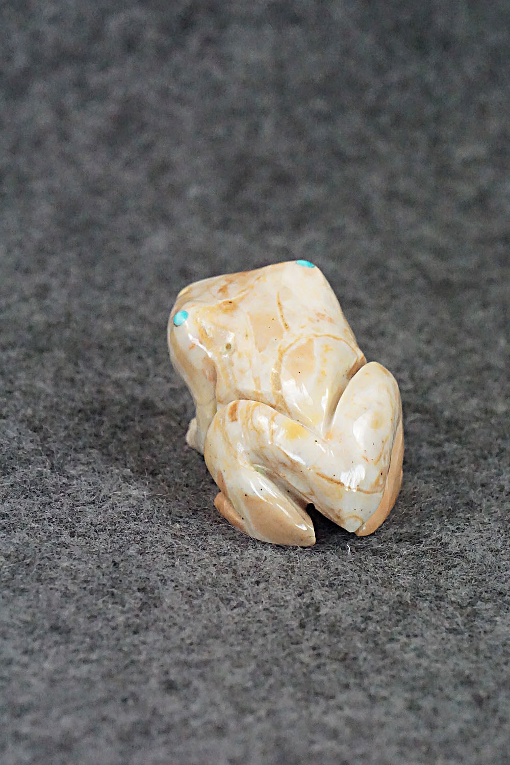 Frog Zuni Fetish Carving - Jonas Hustito