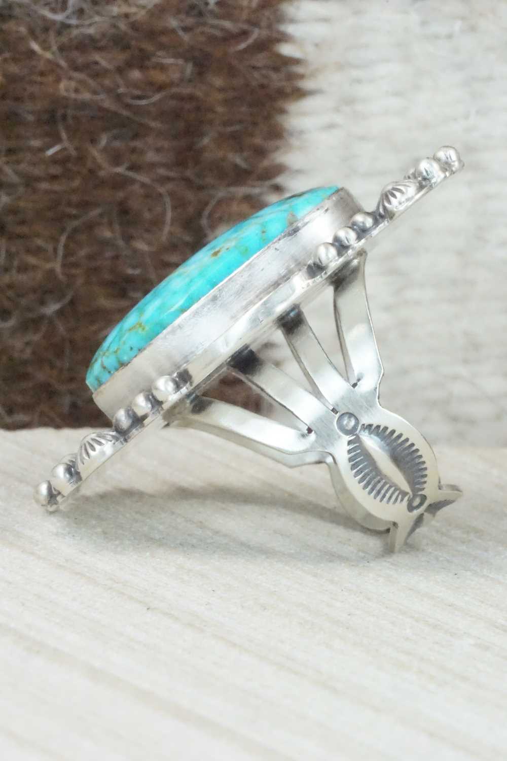 Turquoise & Sterling Silver Ring - Tom Lewis - Size 9.75