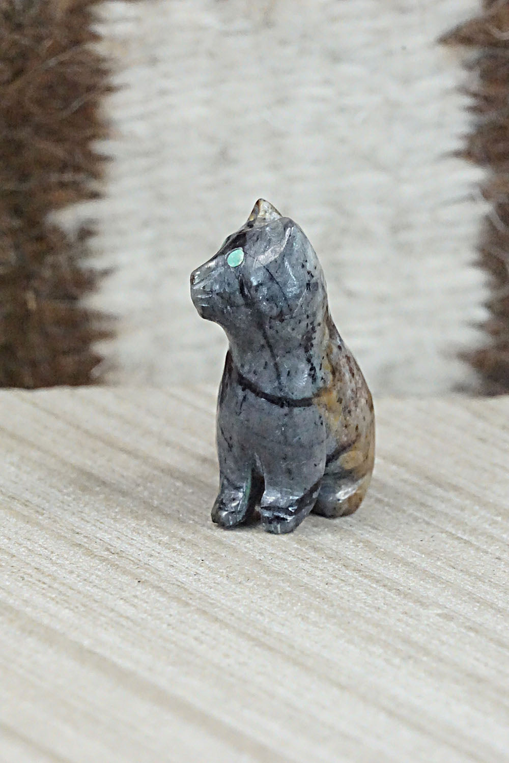 Cat Zuni Fetish Carving - Jonas Hustito