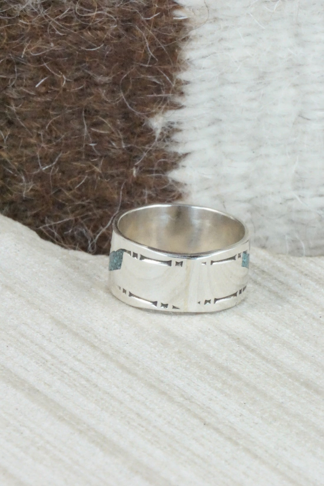 Turquoise & Sterling Silver Ring - Raymond Begay - Size 7.25