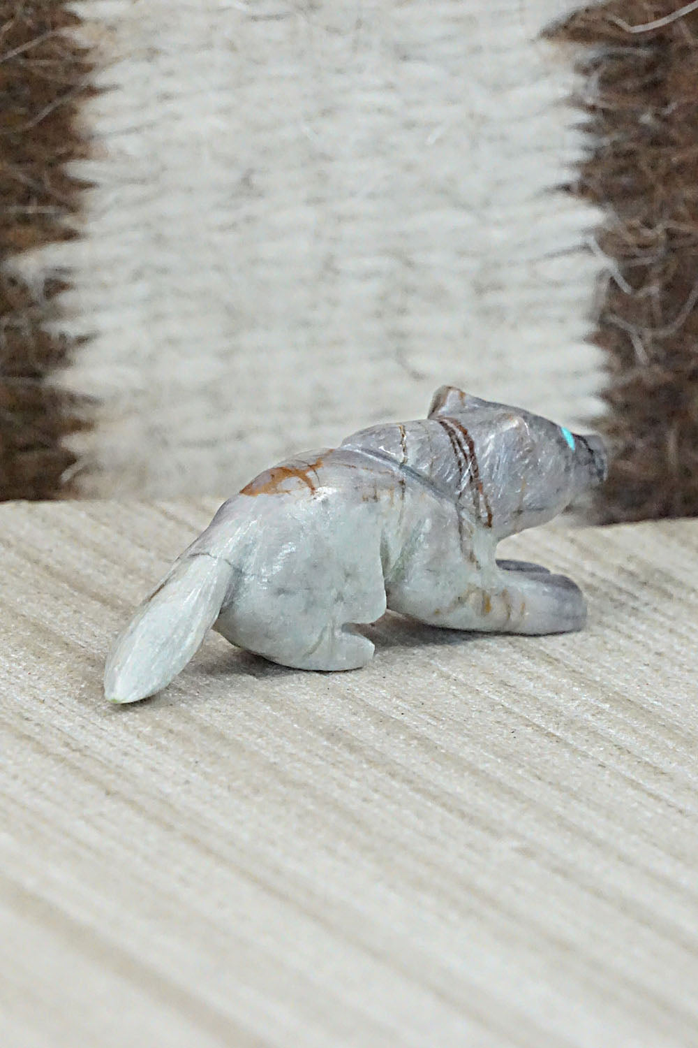 Wolf Zuni Fetish Carving - Jonas Hustito