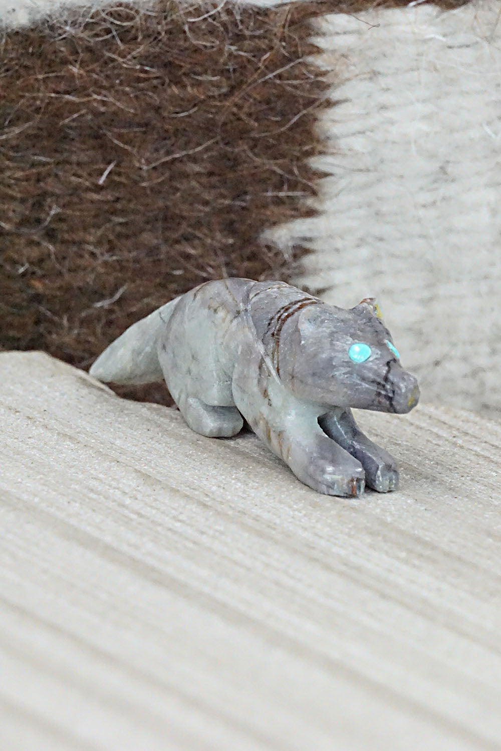 Wolf Zuni Fetish Carving - Jonas Hustito