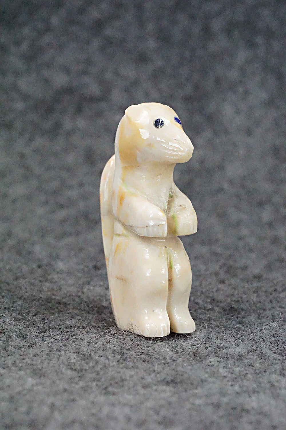 Otter Zuni Fetish Carving - Jonas Hustito