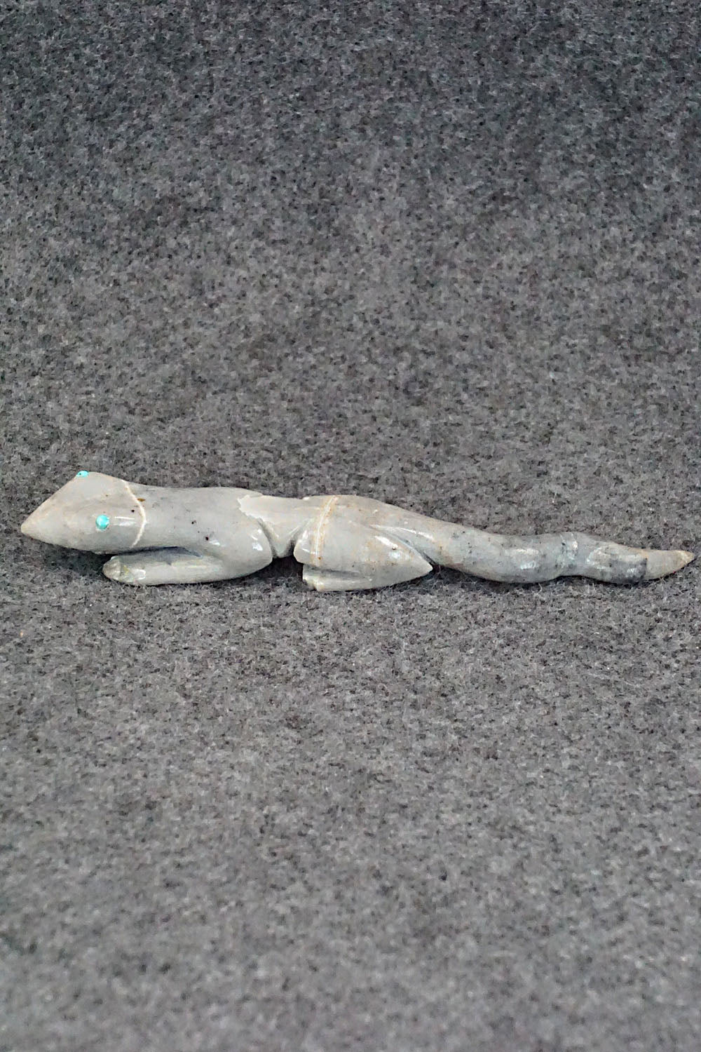 Lizard Zuni Fetish Carving - Jonas Hustito